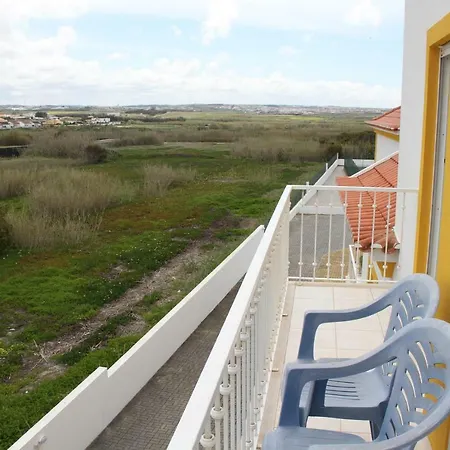 Holidays - Surf Pool With Tennis Court * Baleal