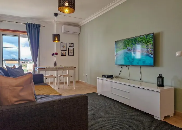 דירה Holidays - Surf Pool With Tennis Court *