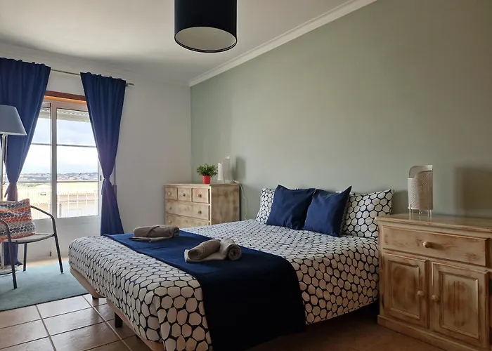 דירה Holidays - Surf Pool With Tennis Court *